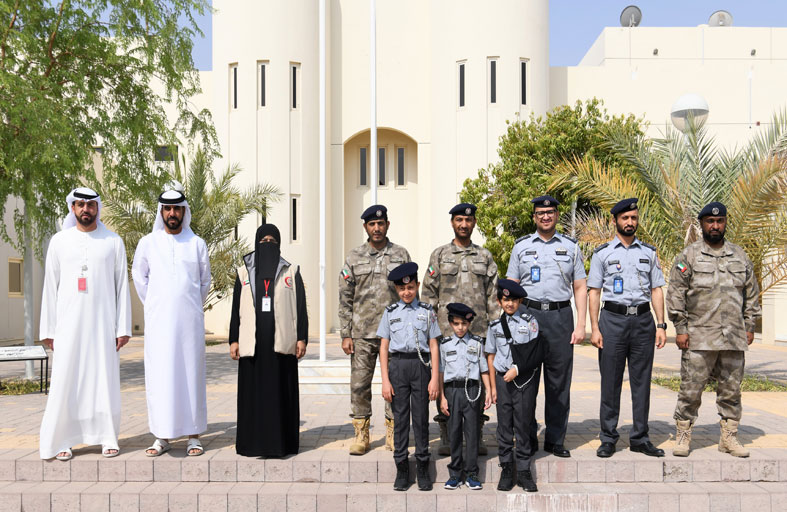 شرطة أبوظبي والهلال الأحمر تسعدان الأيتام
