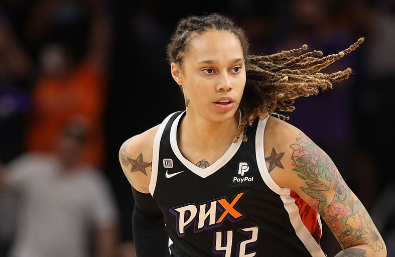 وسط تنديد أمريكي.. نقل بريتني غرينر لمجمّع للسجون