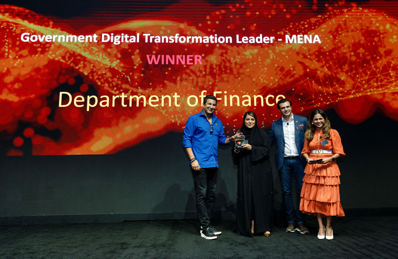مالية دبي تحصد لقب الجهة الرائدة في التحوّل الرقمي الحكومي