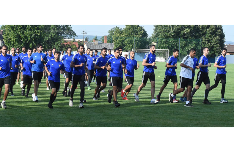 قضاة الملاعب يستعدون للموسم الجديد بمعسكر في الرباط