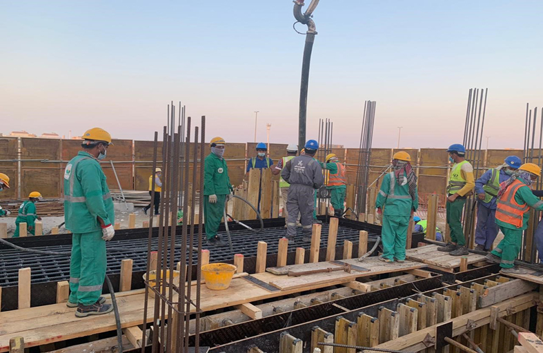 بلدية مدينة أبوظبي تنفذ مشاريع متفرقة لتطوير شبكات صرف مياه الأمطار بجزيرة أبوظبي والبر الرئيسي 