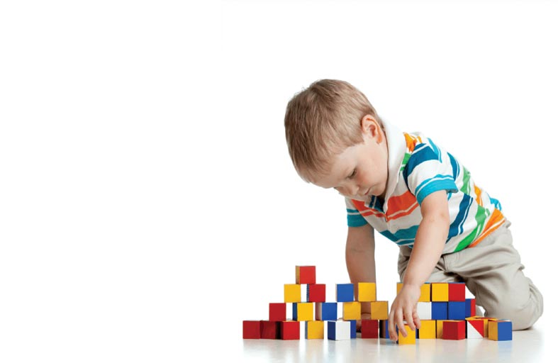 اللعب غير الذكي يعزز الإبداع والمهارات اللغوية