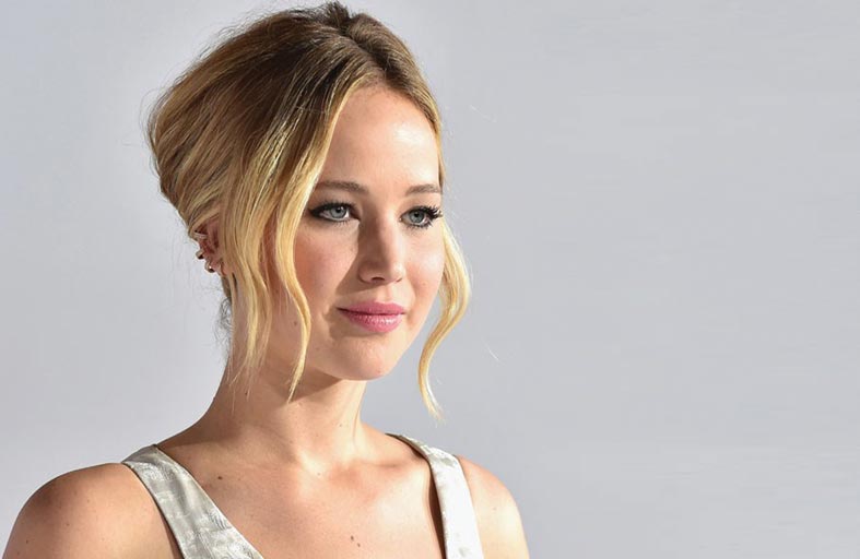 هل تعود جينيفر لورانس إلى سلسلة هانغر غيمز؟