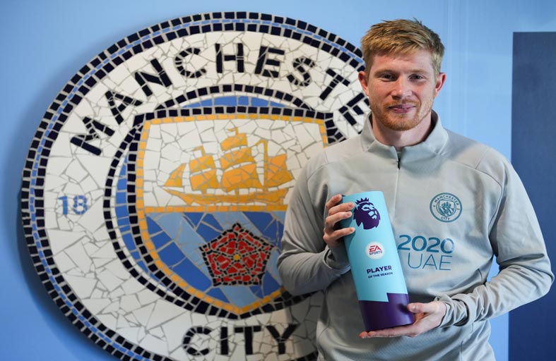 دي بروين : أفتخر بجائزة أفضل لاعب بالدوري الإنجليزي