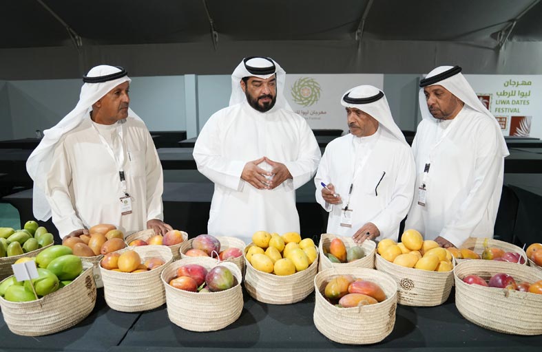 ليوا للرطب .. تتويج الفائزين في مزاينة الدباس