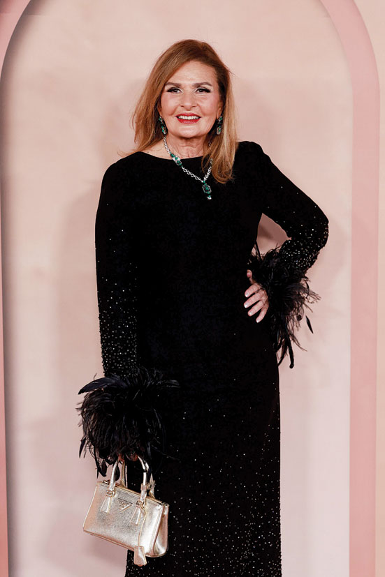 الممثلة المصرية يسرا لدى حضورها حفل فرانكا فاند غالا 2025 في متحف الفن الإسلامي في الدوحة. ا ف ب