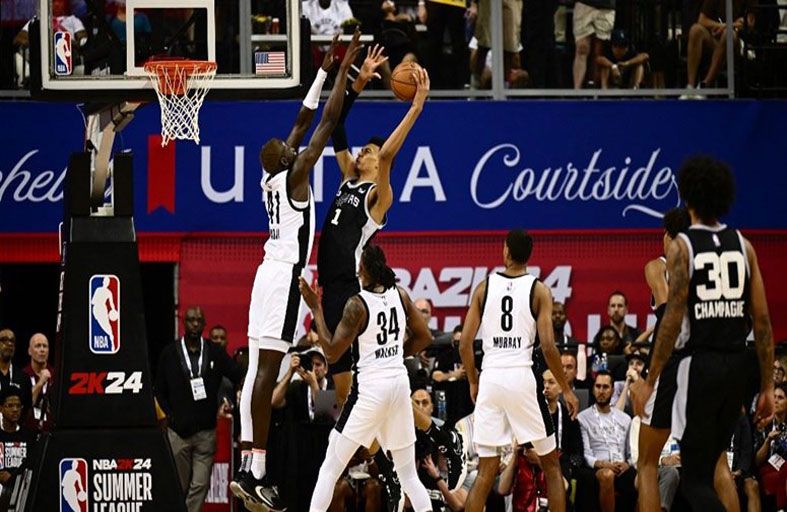  27 نقطة و12 متابعة لويمبانياما في مباراته الثانية مع سبيرز 