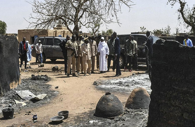 قتلى ومفقودون في هجوم  على قرية بوسط مالي 