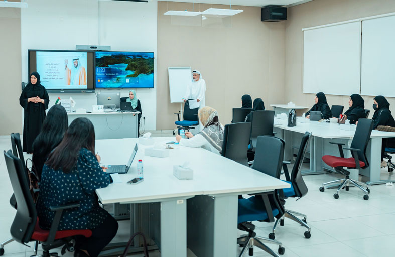 خليفة التربوية  : دور بارز للأسرة الإماراتية في تعزيز الهوية الوطنية لدى الأبناء