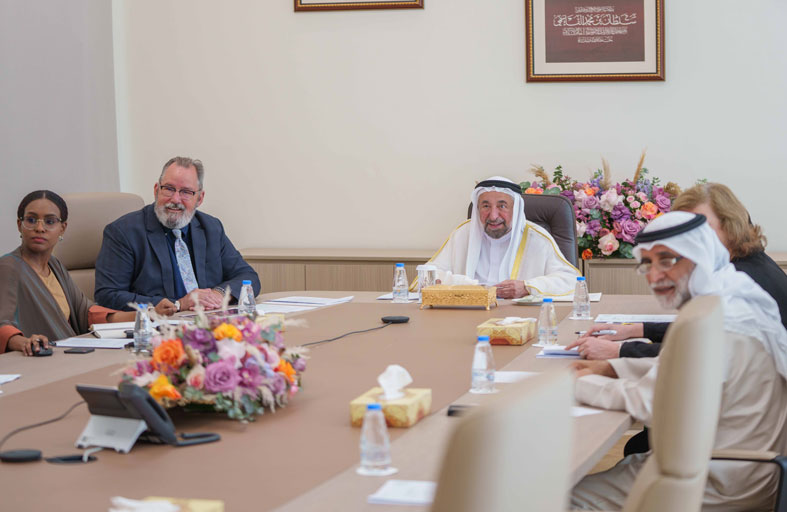 سلطان القاسمي يترأس اجتماع مجلس أمناء أكاديمية الشارقة للفنون الأدائية