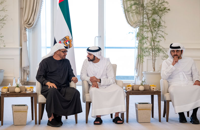 رئيس الدولة يستقبل ولي عهد دبي والنائب الأول للحاكم