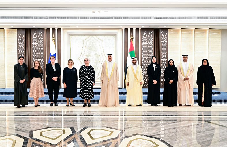 صقر غباش يبحث مع رئيسة برلمان فنلندا علاقات التعاون البرلمانية بين البلدين