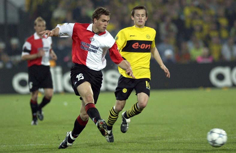 اليوم.. روما وفينورد يبحثان عن التاريخ في نهائي دوري المؤتمر الأوروبي