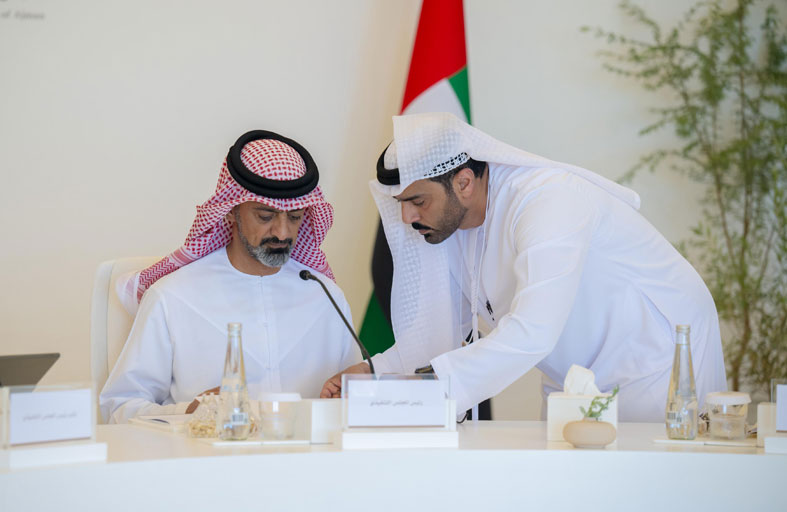 عمار بن حميد يعتمد الأطر الإستراتيجية للجهات الحكومية في عجمان