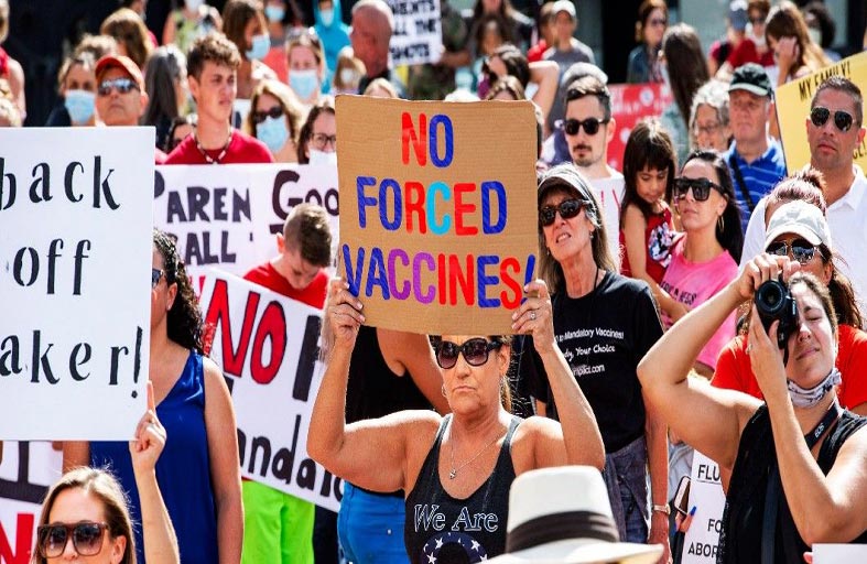 من هم الأشخاص الذين يرفضون لقاح كوفيد-19 ...؟