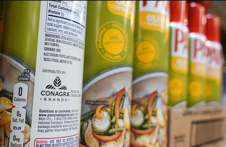 تحصل على تعويض 7 ملايين دولار بعد انفجار عبوة رذاذ الطهي