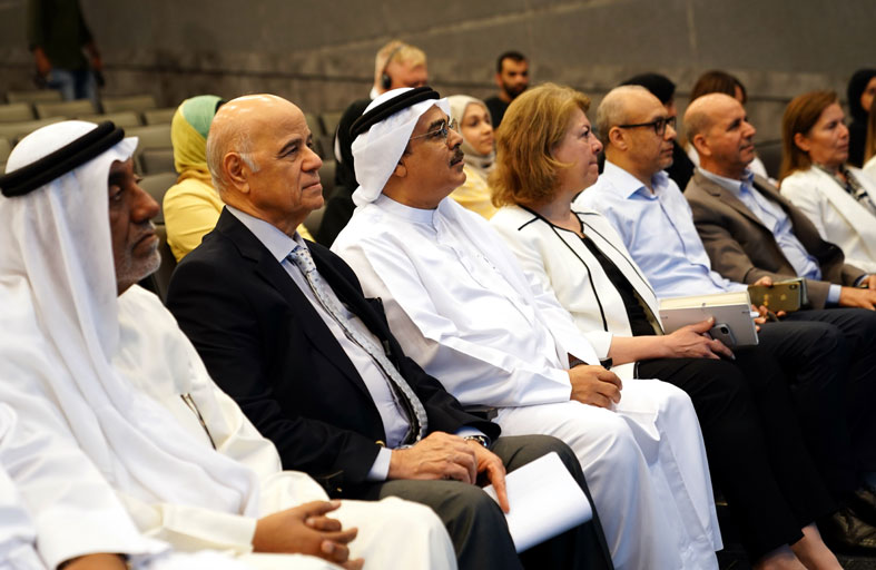 مؤسسة الشارقة الدولية لتاريخ العلوم عند العرب والمسلمين  بجامعة الشارقة ومعهد الشارقة للتراث ينظمان ملتقى «التراث الفني الإسلامي» 