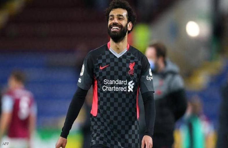 كلوب يكشف «كواليس» مفاوضات تجديد عقد صلاح مع ليفربول