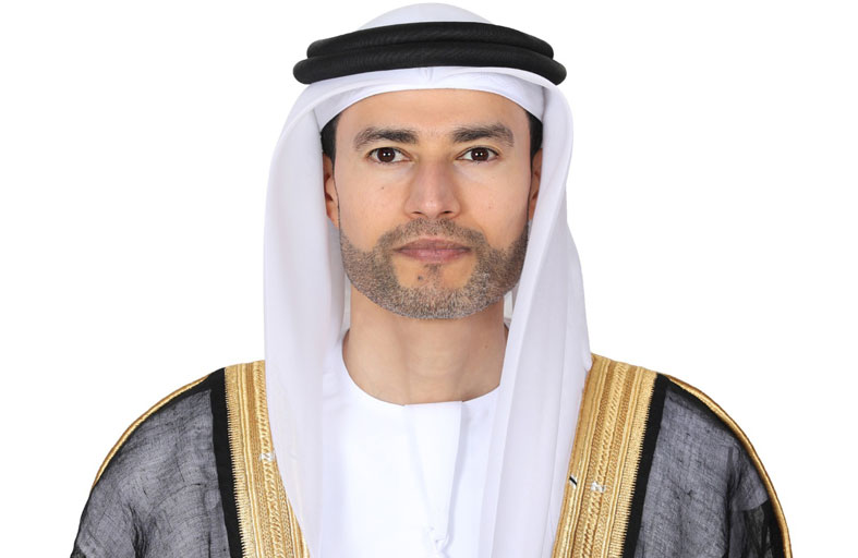 محمد الحسيني: المرأة الإماراتية حاضرة بقوة في القطاع المالي
