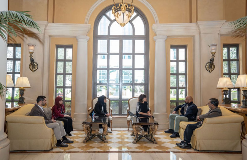 عبد الله آل حامد يبحث سبل التعاون مع رئيسة أكاديمية فنون وعلوم الصور المتحركة المنظمة لجوائز الأوسكار في لاس فيغاس