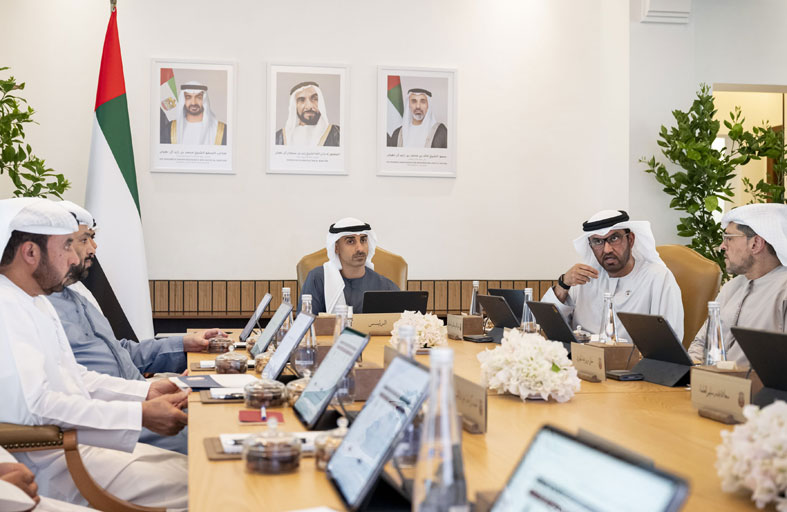 حمدان بن محمد بن زايد يترأس اجتماع مجلس الأنظمة الذكية ذاتية الحركة