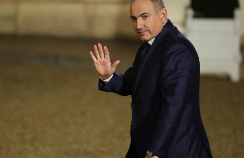 رئيس الوزراء الأرميني يصل تركيا في زيارة «تاريخية» 