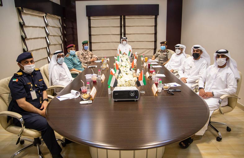 لجنة المنافذ والنقاط الحدودية بالشارقة تؤكد على التطوير والارتقاء بالأداء العام في منافذ الإمارة