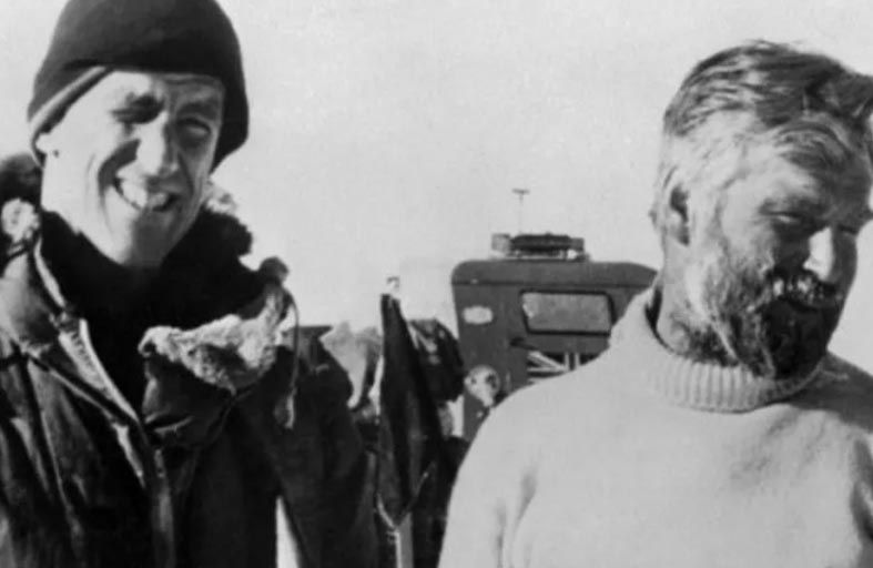 هكذا احتفلت نيبال بأول متسلق لإيفرست