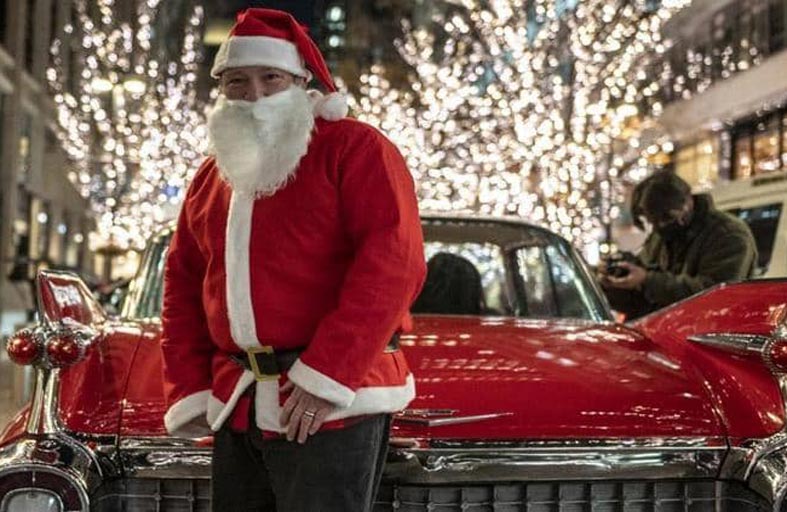 «زيارة مشؤومة» لبابا نويل.. والحصيلة 18 وفاة