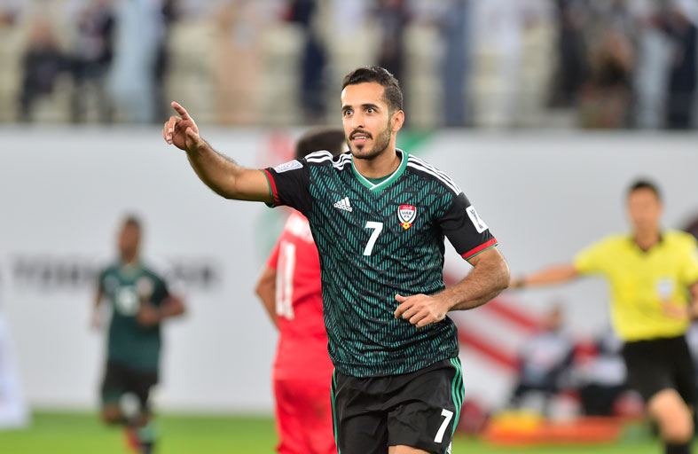 هداف الأبيض علي مبخوت يُشارك في حملة كسر سلسلة المرض