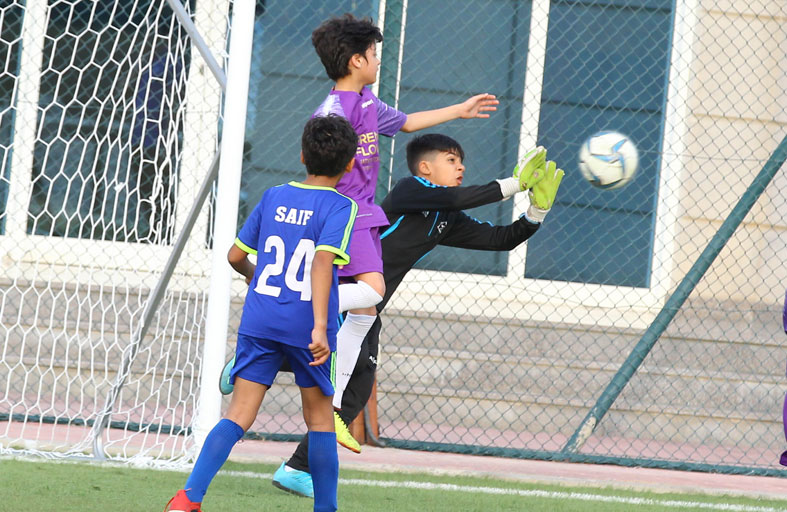 استئناف بطولة كأس زايد بن هزاع الكروية الدولية صباح اليوم