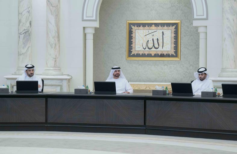 عبدالله بن سالم القاسمي يترأس اجتماع المجلس التنفيذي