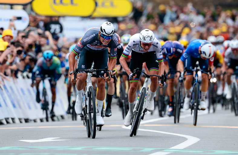 بوجاتشار يحل ثانيا في المرحلة الثانية من طواف فرنسا للدراجات الهوائية