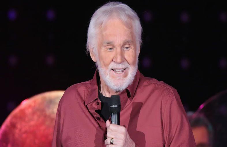 رحيل أسطورة موسيقى الريف بسبب كورونا