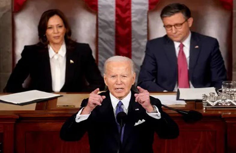 فايننشال تايمز: الديمقراطيون يفضلون الخسارة على المخاطرة