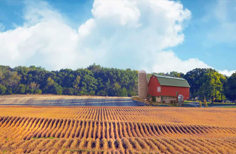 عائلة تتفاجأ بهبوط معدّات ناسا في مزرعتها 