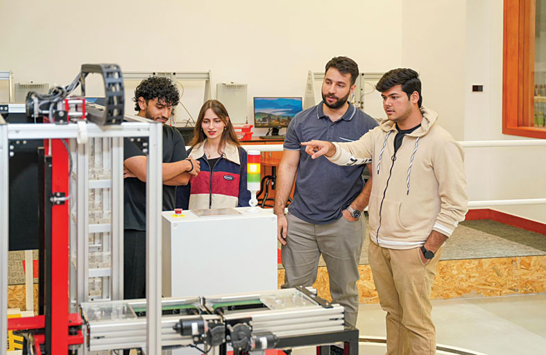 الجامعة الكندية - دبي تطلق برنامج بكالوريوس جديد في الذكاء الاصطناعي 