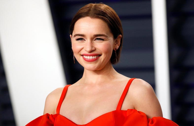 إميليا كلارك كانت ستفقد القدرة على النطق