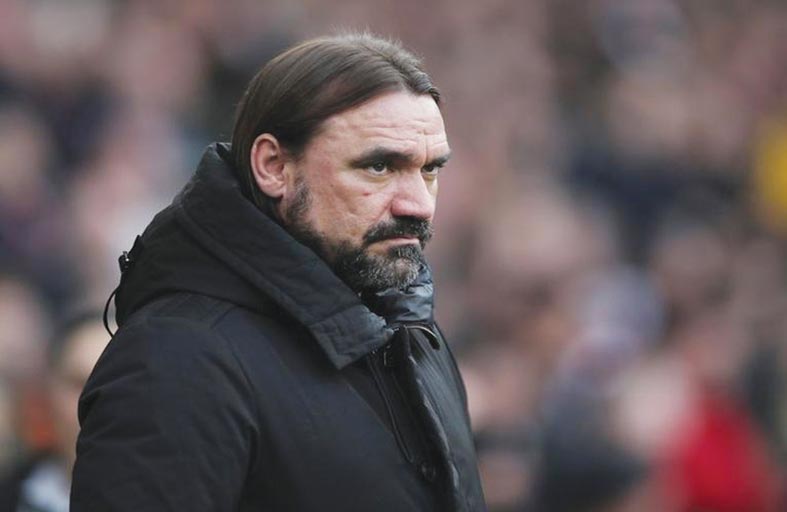 فاركه يلوم أخطاء الدفاع الفردية بعد انهيار نوريتش 