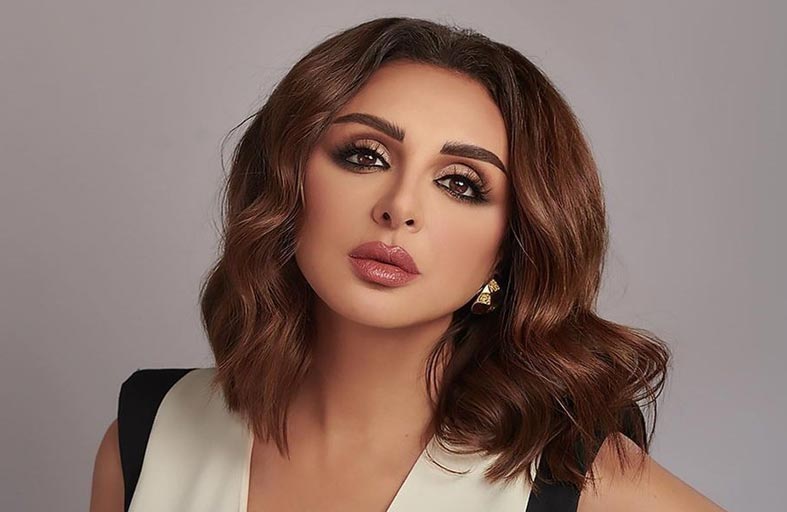 أنغام تدعو هاني شاكر للتراجع عن الاستقالة