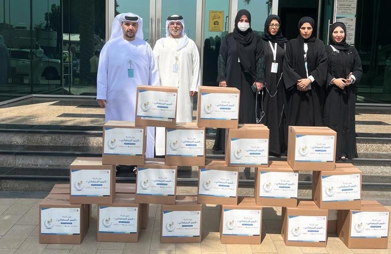 بلدية مدينة أبوظبي توزع مئات السلال الغذائية ضمن مبادرة «المير الرمضاني» 
