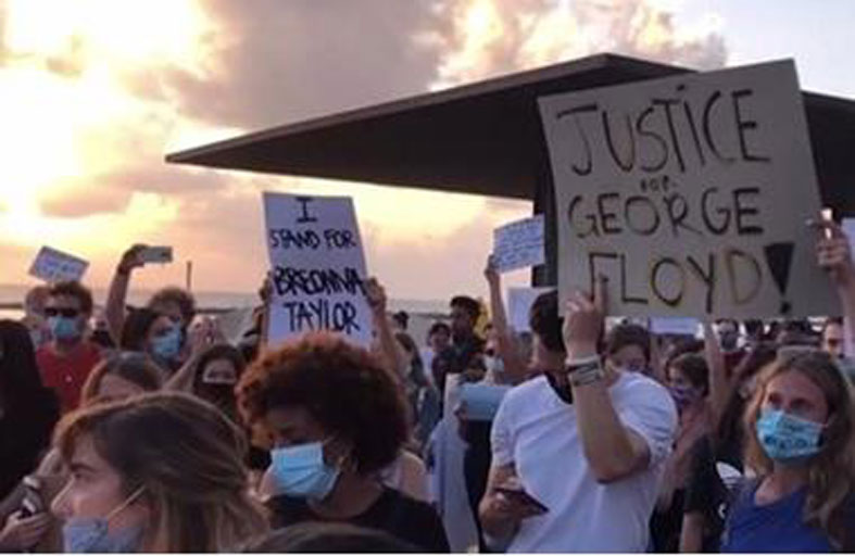 التظاهرات و خطر كورونا.. توجيهات طبية