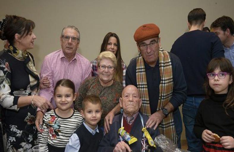 وفاة عميد البشرية عن 113 عاما 