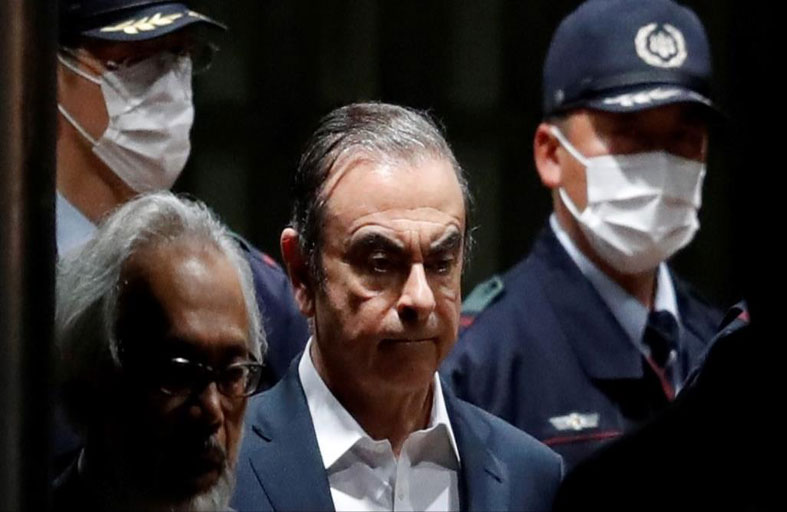 كارلوس غصن.. مسار حافل بالإنجازات وسقوط مدوّ