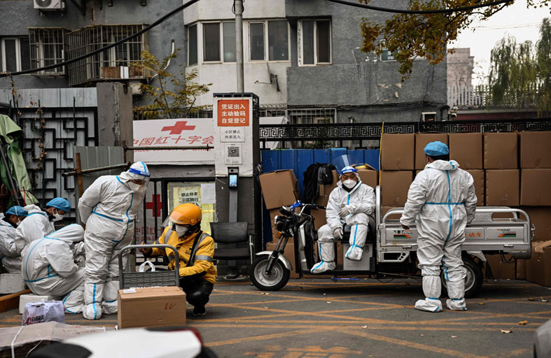 الصين تفرض إغلاقًا عامًا على 6 ملايين شخص في تشنغتشو 