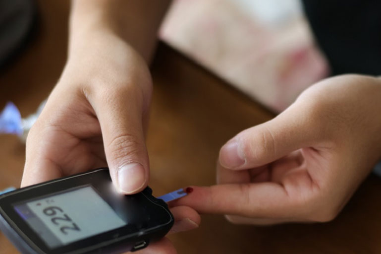 علماء يكتشفون علامة مبكرة لتطور مرض السكري من النوع الأول