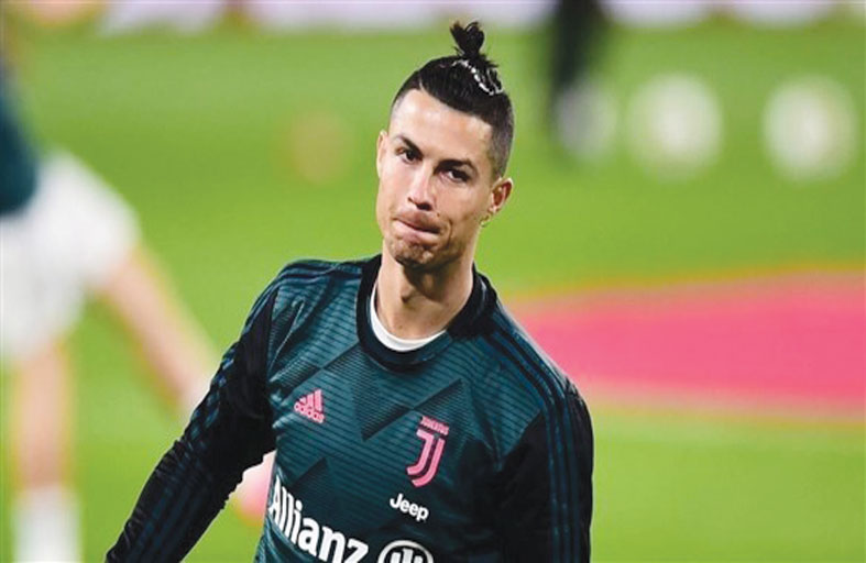 كريستيانو رونالدو يؤجل عودته  إلى إيطاليا