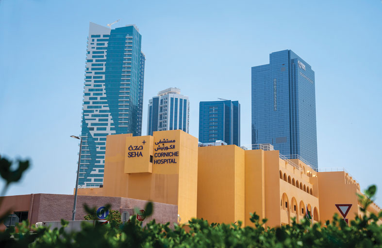 مركز الكورنيش للإخصاب يحتفل بولادة ناجحة بعد نجاح علاج الإخصاب متعدد التخصصات 