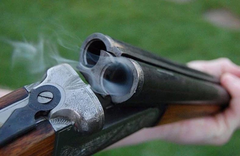 أراد التخلص من الذئب فقتل شقيقته