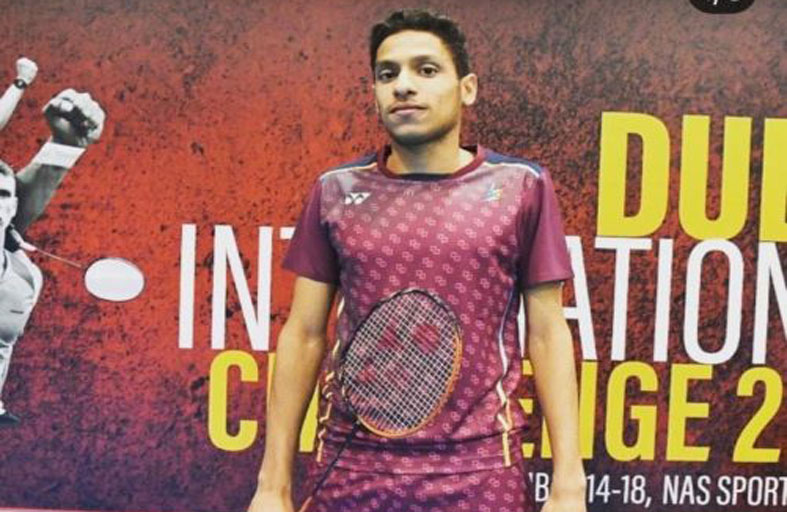 يتدرب بمنزله تشجيعا على مواصلة ممارسة الرياضة